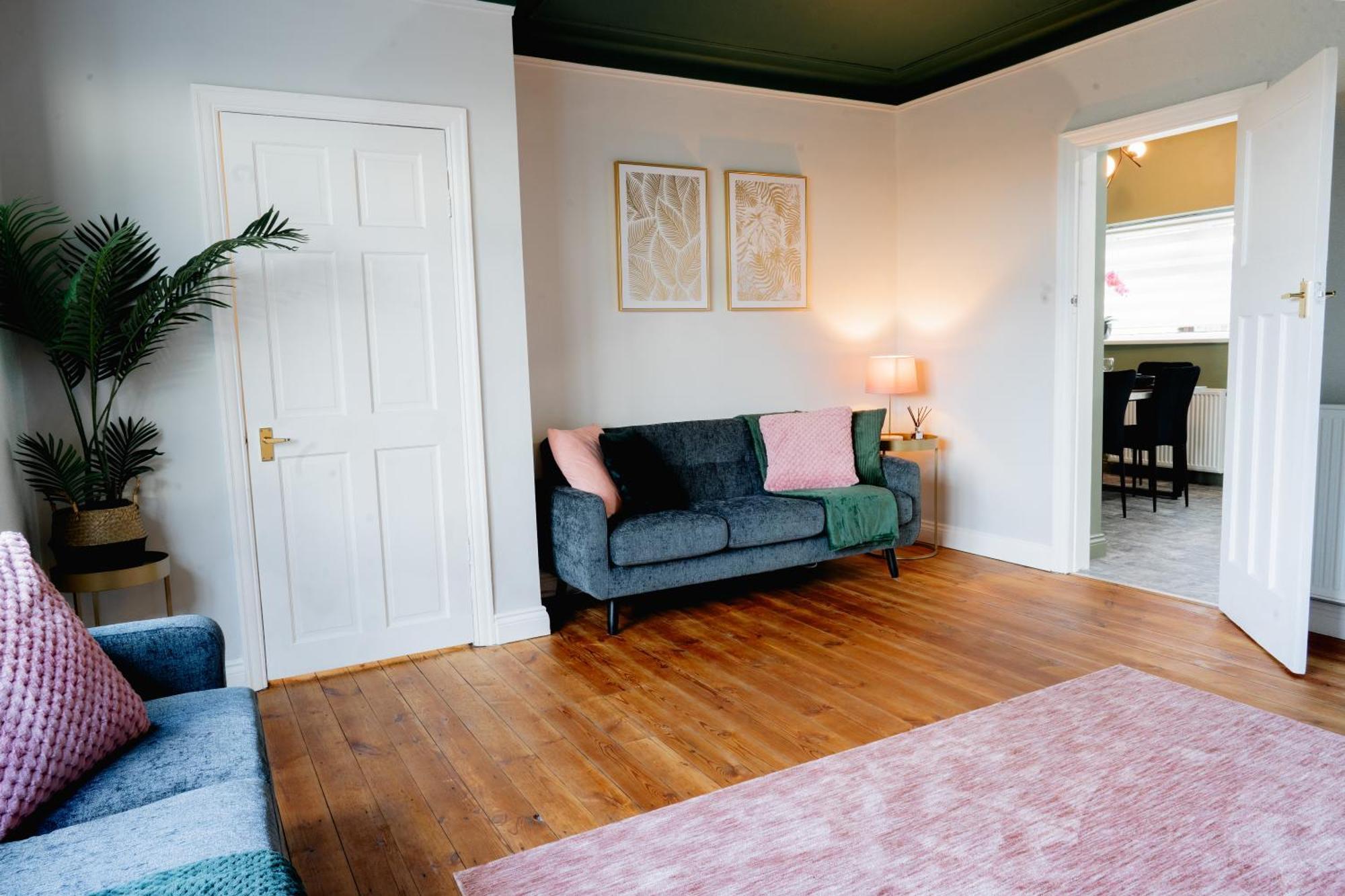 Bowling Terrace By Above Rubies - Stylish, 3 Bedroom, Pet Friendly House In Skipton Exterior photo